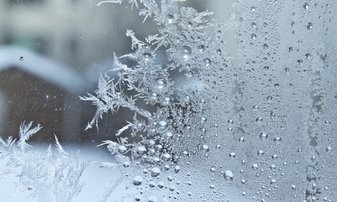 Ako sa starať o plastové okná v zime
