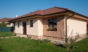 radová výstavba “doma v dome“